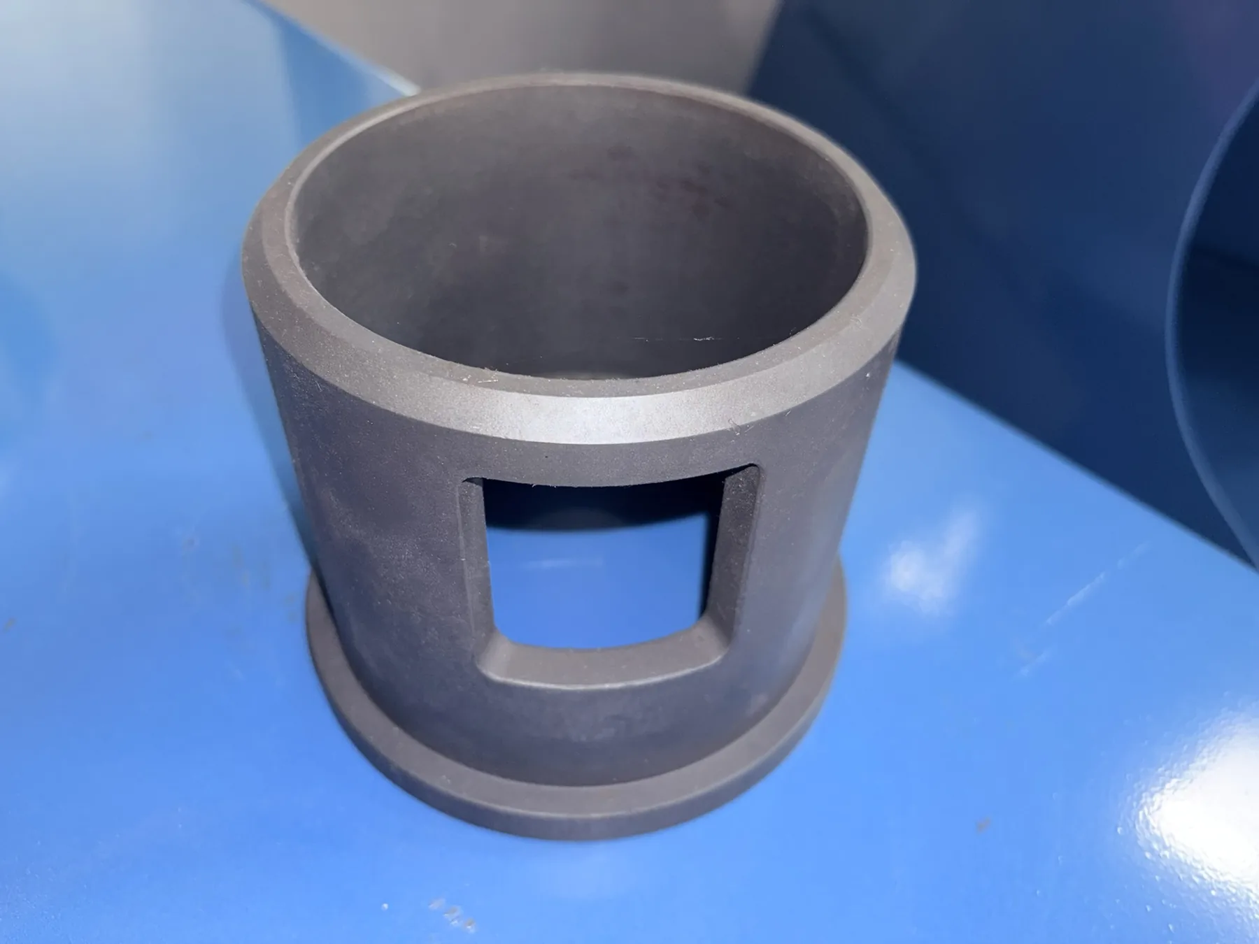 Single control cage part detail for photo identification guide